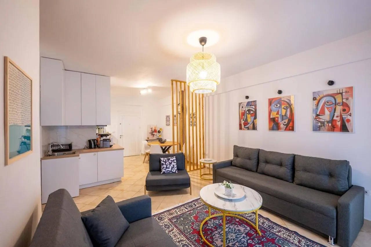 Апартаменты Arline'S Luxury Retreat House Саранда
